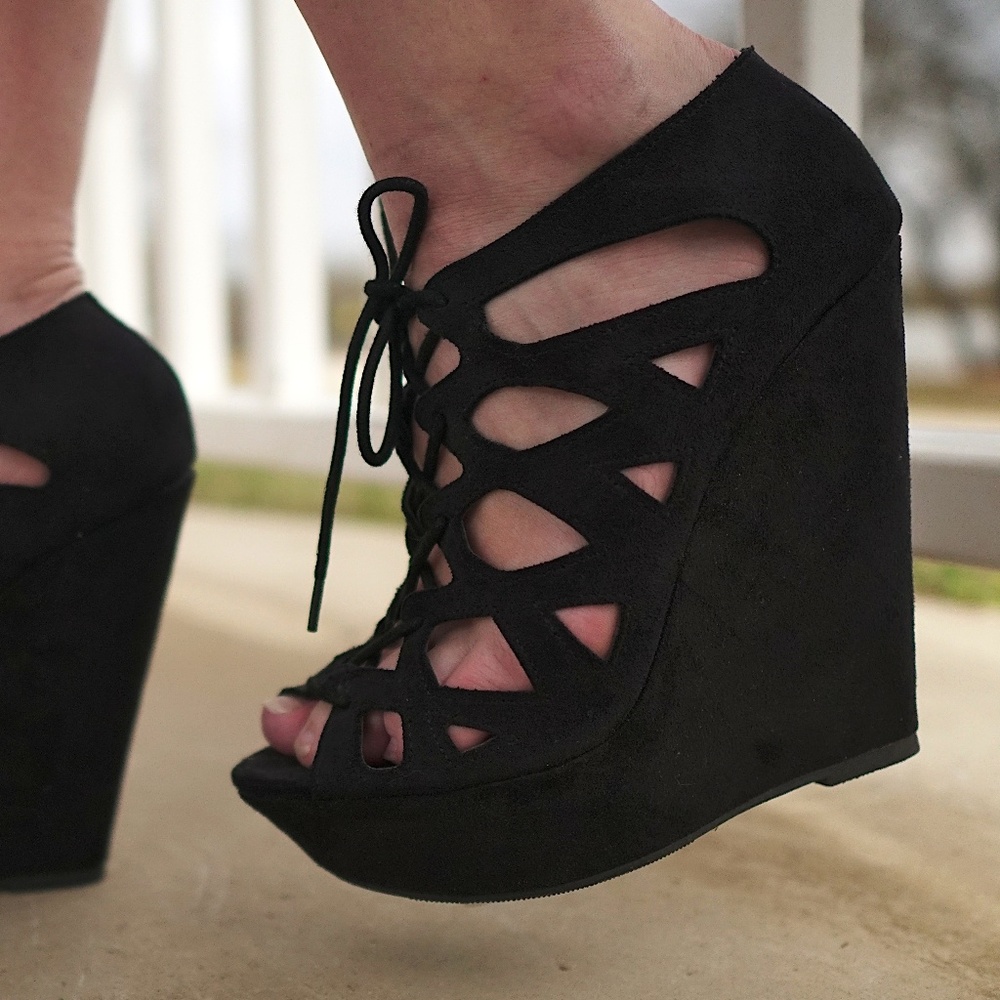 Heart in D Suede Heels